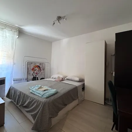 3 Min Walk Casino Appartement *